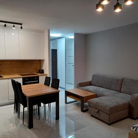 Tauzen Apartaments 18 Катовице Экстерьер фото